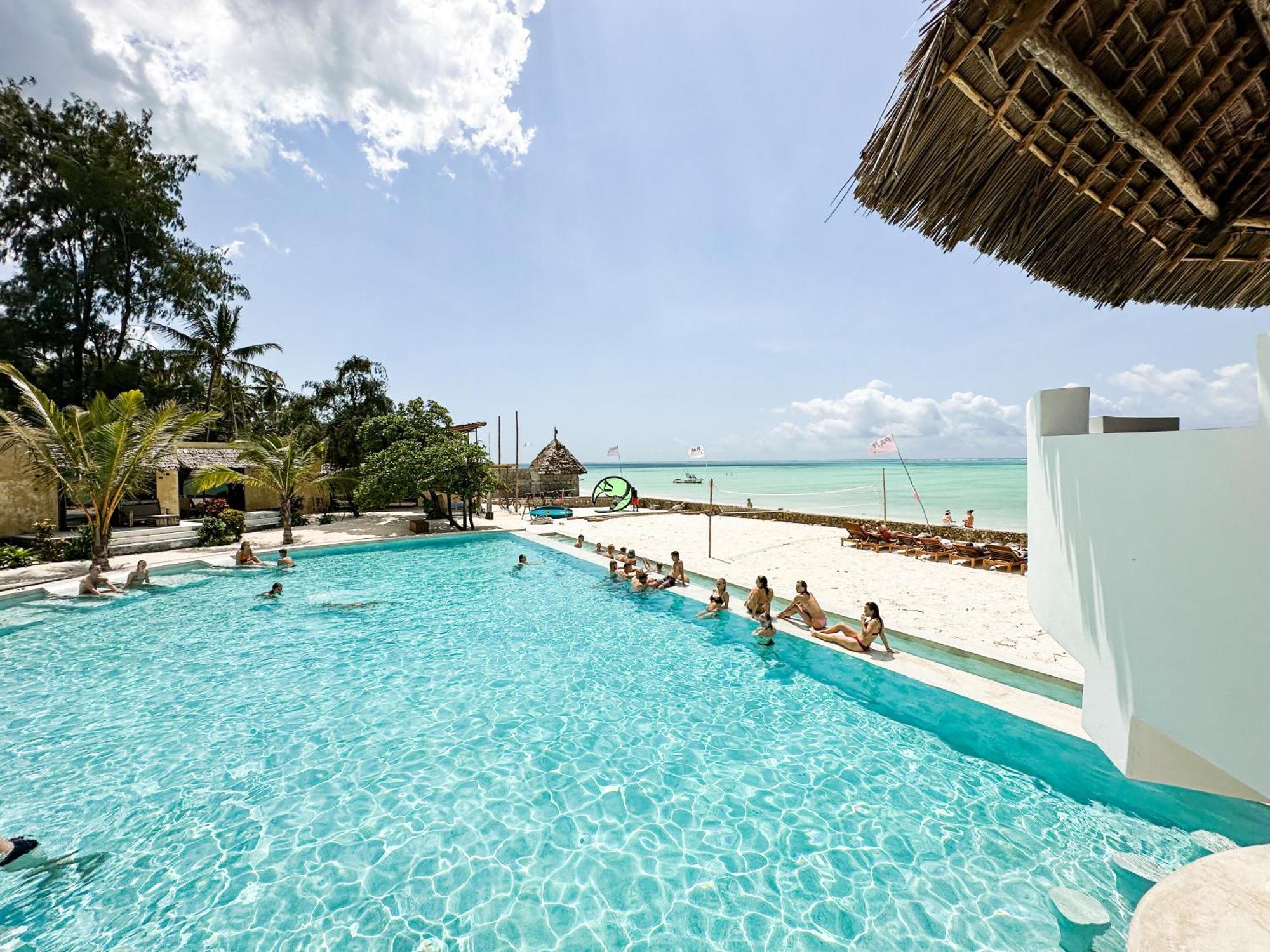 Jambo Beach Hotel Paje Eksteriør billede